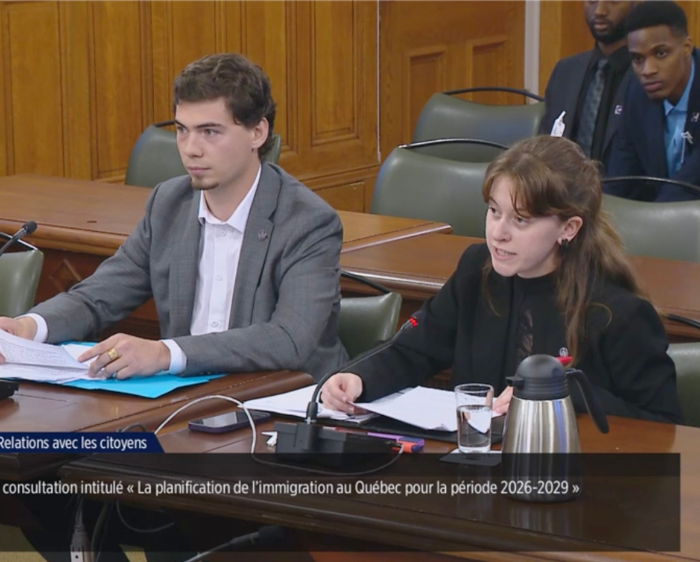 Immigration - Passage en commission parlementaire